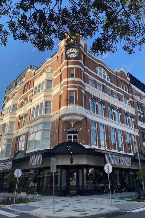 QT Newcastle - Hotels Melbourne 1
