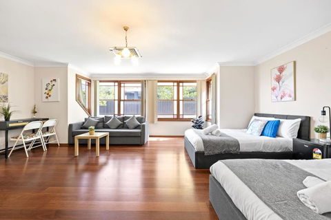 Quadruple Room W Ensuite In Gordon Near Train & Bus - Hotels Melbourne 3
