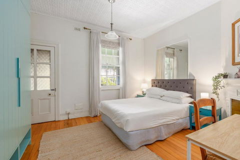 Quaint 3-Bed Heritage Home In The Heart Of Sydney - Hotels Melbourne 1