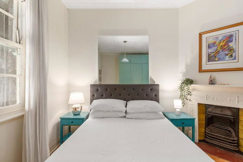 Quaint 3-Bed Heritage Home In The Heart Of Sydney - Hotels Melbourne 0