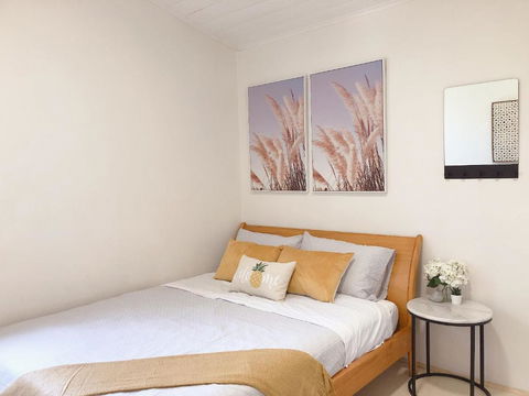 Quaint Double Or Queen Room - Mins To Stations&UNSW - Shared Bathroom - Hotels Melbourne 0