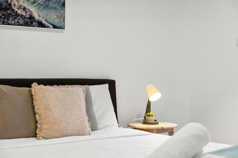 Quaint Double Room - Centrally Located At Glenfield - Shared Bathroom - Hotels Melbourne 2
