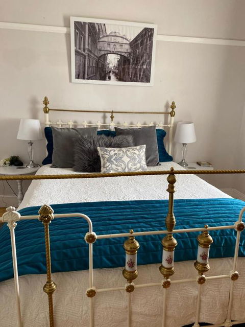 R&R Blue Diamond Luxury Cottage Maryborough, Vic - Hotels Melbourne 1