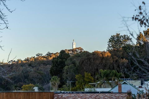 Read Place Retreat - Hotels Melbourne 3