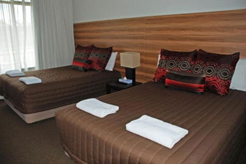 Red Cedars Motel - Hotels Melbourne 1