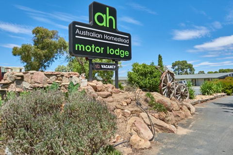 Australian Homestead Motor Lodge - Hotels Melbourne 0