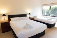 Book Warrenheip Accommodation Vacations Hotels Melbourne Hotels Melbourne