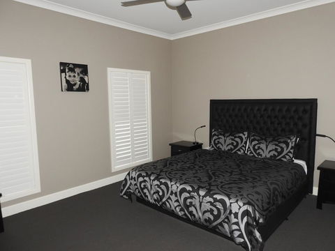 Barklysuites Apartments - Hotels Melbourne 0