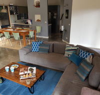 Bay Breeze Holiday Home - Hotels Melbourne