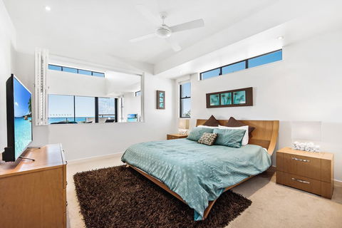 Beaches On Maroochy 1 Beach Parade - Hotels Melbourne 3