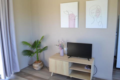 Rio Rita Ocean View Apartments - Hotels Melbourne 2