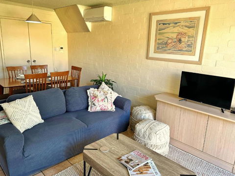 Riverview Holiday Apartment 92 - Kalbarri WA - Hotels Melbourne 1