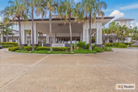 RESORT ON THE BEACH 1219/20 - Hotels Melbourne 1