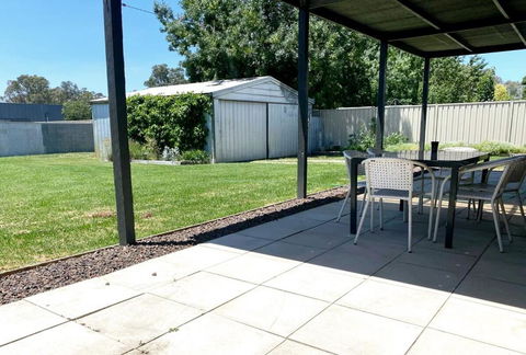 Retreat On Roe - Hotels Melbourne 1