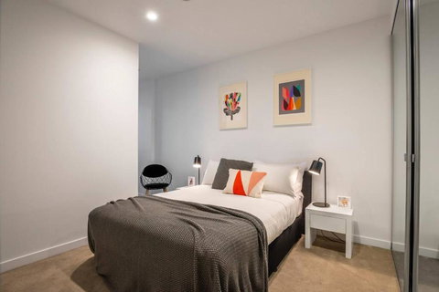 Retro Modern With Pool Near Westfield Doncaster - Hotels Melbourne 2