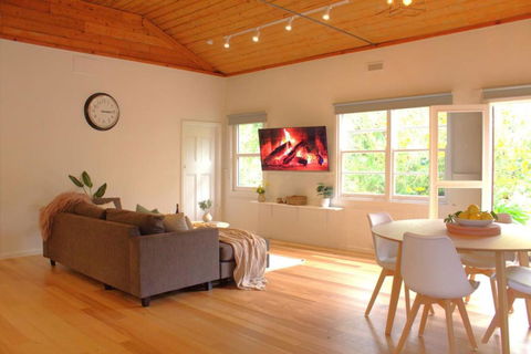 River Lea Cottage - Hotels Melbourne 1