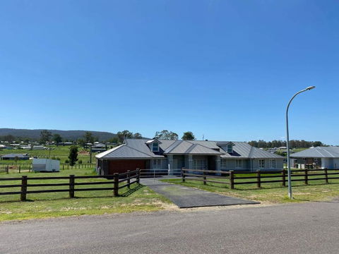 Rosehill Vines - Hotels Melbourne 2