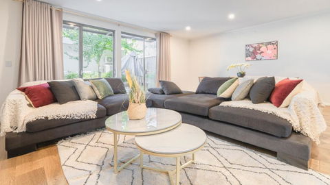 Rousehill 4Br House Close To Train&Shopping&Parks - Hotels Melbourne 2