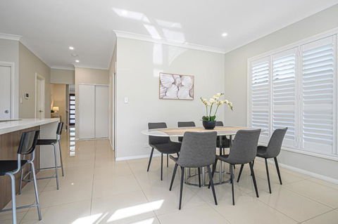 Rousehill Sweet Spacious 4BR Quiet House - Hotels Melbourne 1