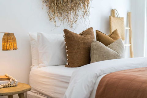 Salty Palms By The Sea - ONE - Hotels Melbourne 1