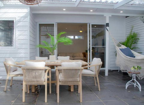 SALTY SNOOZE - Your Coastal Holiday House - Hotels Melbourne 1