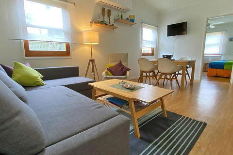 SALTYS AMITY POINT - Hotels Melbourne 2