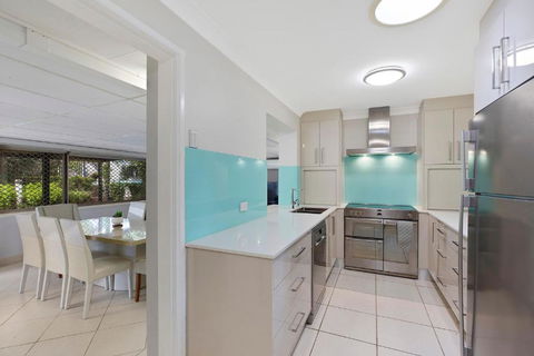 Sandcastles - Hotels Melbourne 3