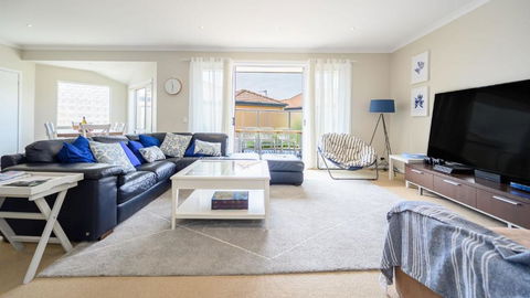 Sandpiper 9 - Close To Town And Beach - Hotels Melbourne 2