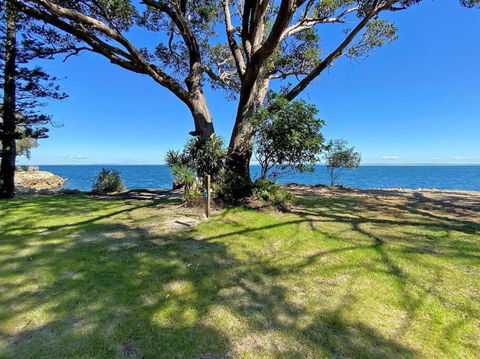 SANDY SHORES - Hotels Melbourne 3