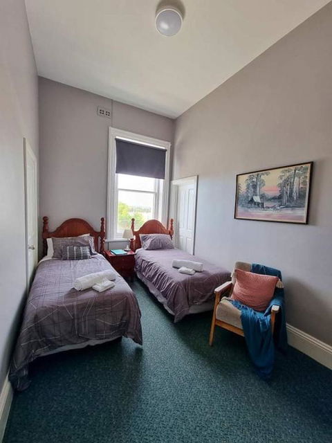 The Grand Hotel Millicent - Hotels Melbourne 2