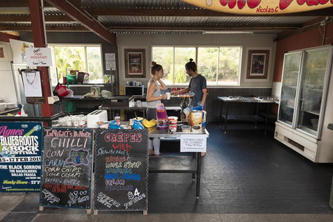 Beachside 1770 YHA - Hotels Melbourne 3