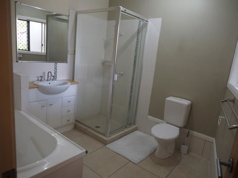 Bed And Breakfast With Airport Transfers And Rental Car - Hotels Melbourne 2