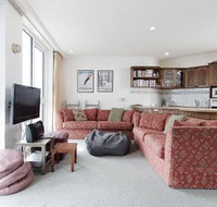 Beehive 14 - Hotels Melbourne