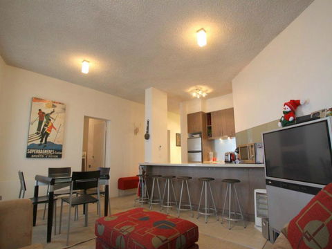 Beehive 18 - Hotels Melbourne 3