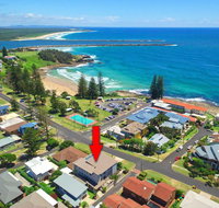 Bimbadeen Unit 3 - across from the beach - lift in complex - Hotels Melbourne