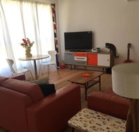 Black Cat Retreat holiday home - Hotels Melbourne