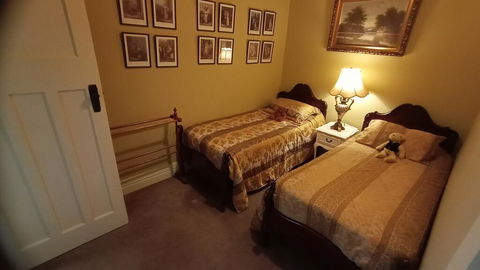 Blakes Manor Self Contained Heritage Accommodation - Hotels Melbourne 0