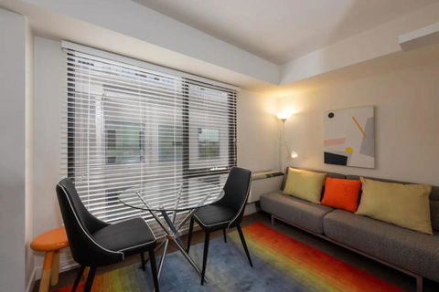 Well Located 1Bed Unit In Near Albert Park W Gym! - Hotels Melbourne 2