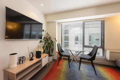 Well Located 1Bed Unit In Near Albert Park W Gym! - Hotels Melbourne 3