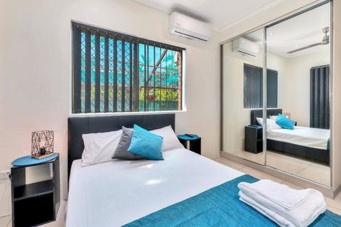 A Little Golf, A Refreshing Swim And A Lot Of Wine - Hotels Melbourne 4
