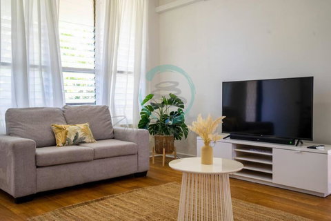 Nightcliff Nest - Stylish 2BR Apt Near Foreshore - Hotels Melbourne 1