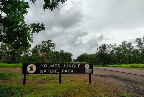 Zenhouse: 4BR Stylish Work/Family Home In Muirhead - Hotels Melbourne 3