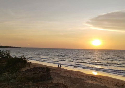 Zenhouse: Prestigous 4-BR Display Home In Muirhead - Hotels Melbourne 1