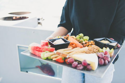 Deep-to-Dish: Tasmanian Seafood Experience - Hotels Melbourne 3
