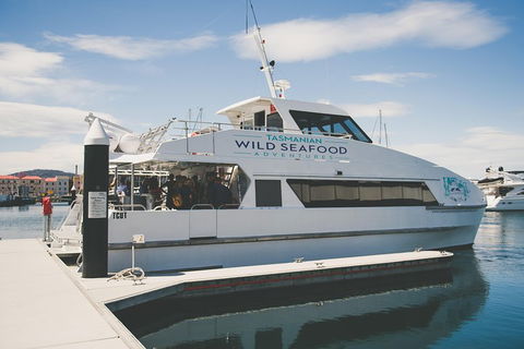 Deep-to-Dish: Tasmanian Seafood Experience - Hotels Melbourne 5
