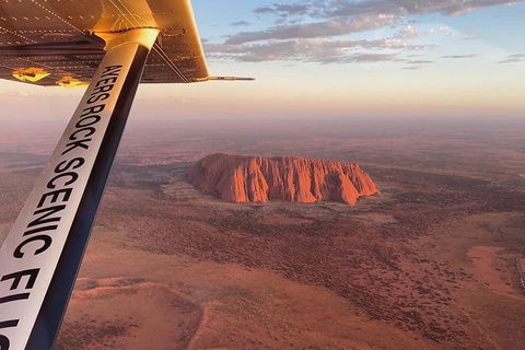 Scenic Flight: Uluru Rock Blast - Hotels Melbourne 2