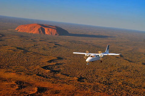 Scenic Flight: Uluru Rock Blast - Hotels Melbourne 3