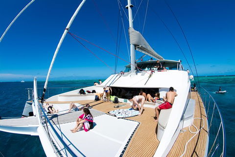 Passions Of Paradise Great Barrier Reef Snorkel And Dive Cruise From Cairns By Luxury Catamaran - Hotels Melbourne 3