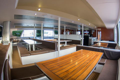 Passions Of Paradise Great Barrier Reef Snorkel And Dive Cruise From Cairns By Luxury Catamaran - Hotels Melbourne 5