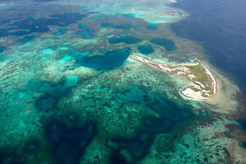 Pink Lake + Abrolhos Islands Scenic Flight - Hotels Melbourne 5